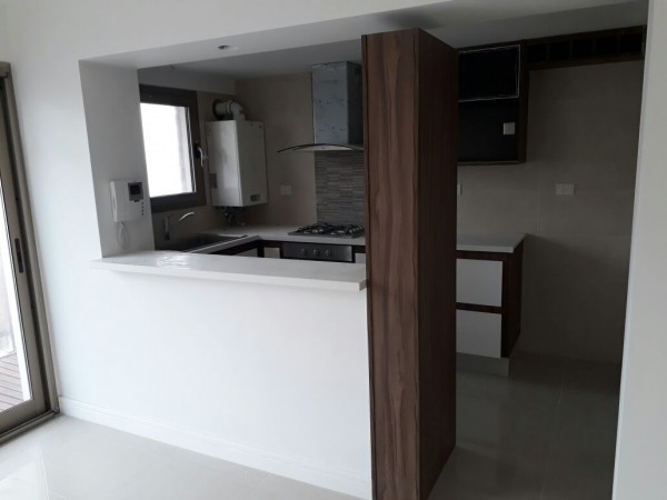 SEMIPISO DE 2 AMB A ESTRENAR. EDIFICIO DAMAR VIII