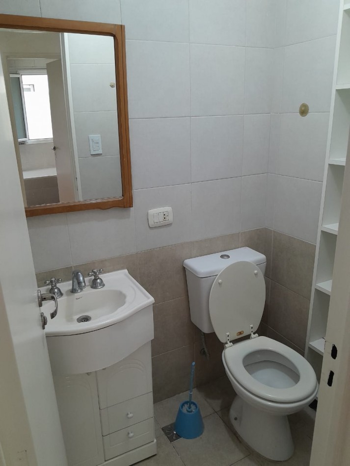 DEPARTAMENTO DE 3 AMB EXTERNO CON BALCON Y PATIO