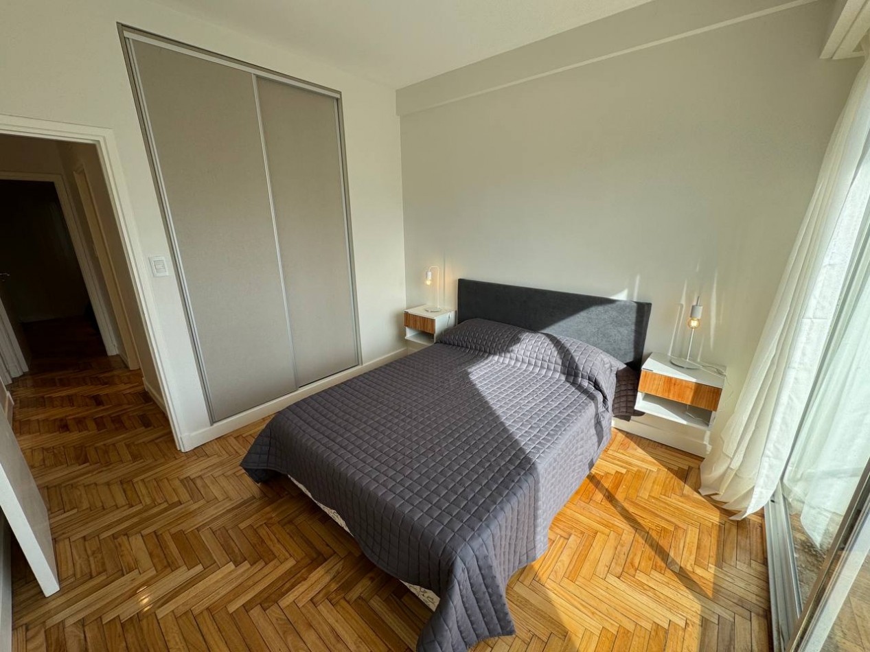 DEPARTAMENTO DE 3 AMB EXTERNO CON BALCON. VISTA  A LA PLAZA COLON