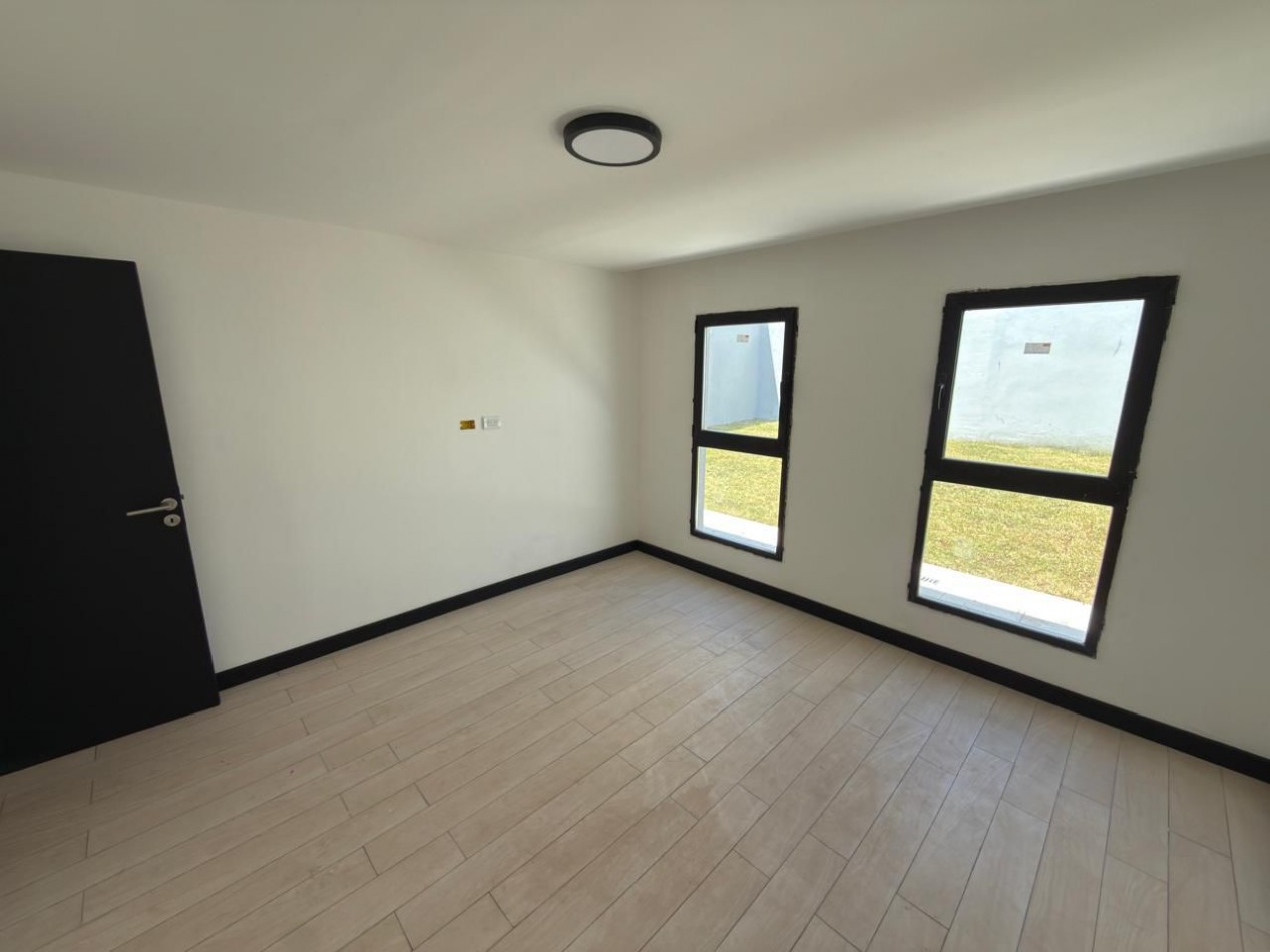 CHALET DE 3 AMBIENTES RECICLADO