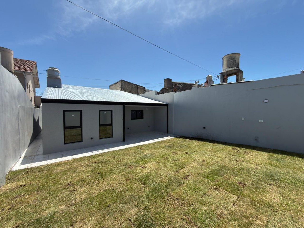 CHALET DE 3 AMBIENTES RECICLADO