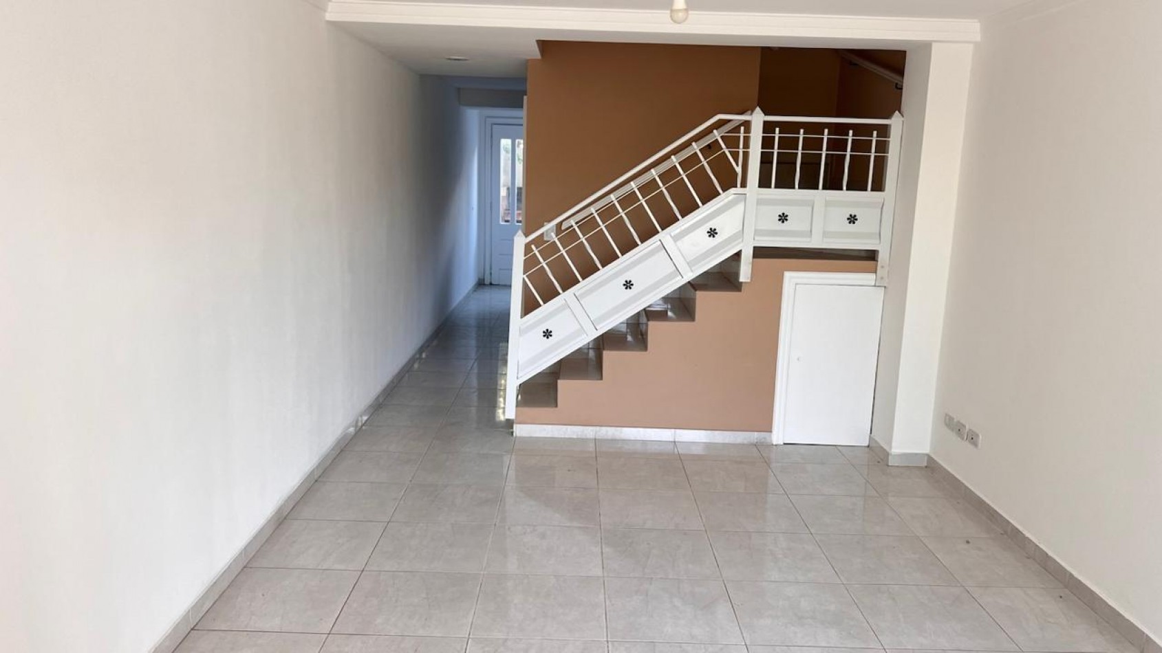 DUPLEX DE 4 AMB CON ENTRADA DE AUTO Y PARQUE