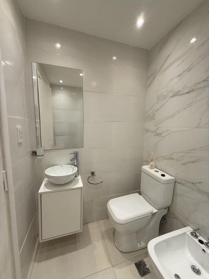 DEPARTAMENTO DE 2 AMB C/FRENTE 