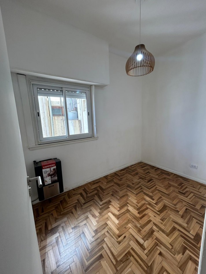 DEPARTAMENTO DE 3 AMB AL CONTRA FRENTE