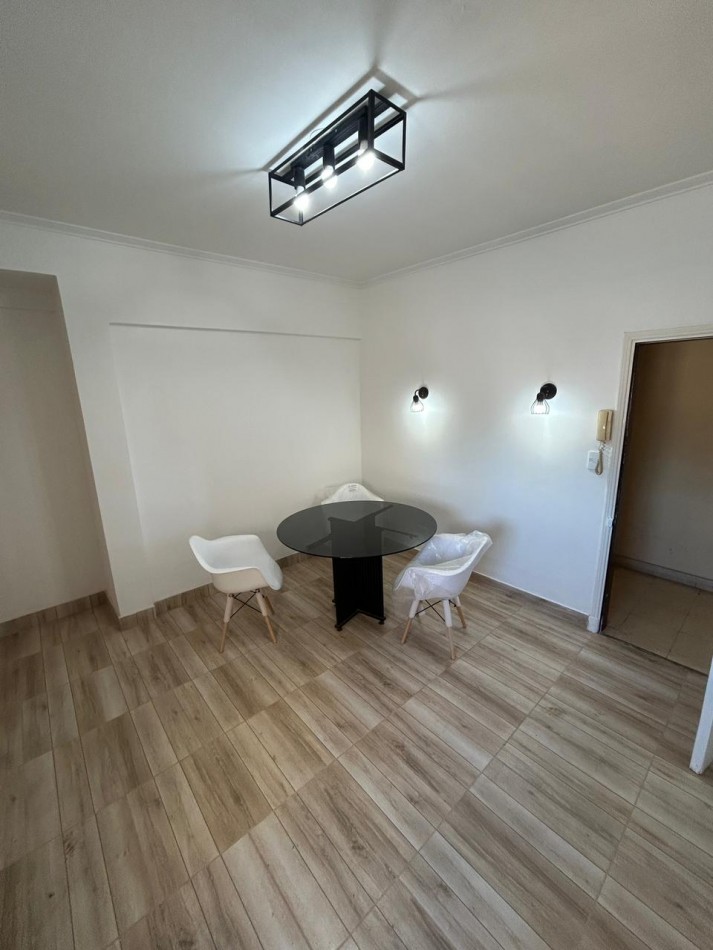 DEPARTAMENTO DE 3 AMB AL CONTRA FRENTE