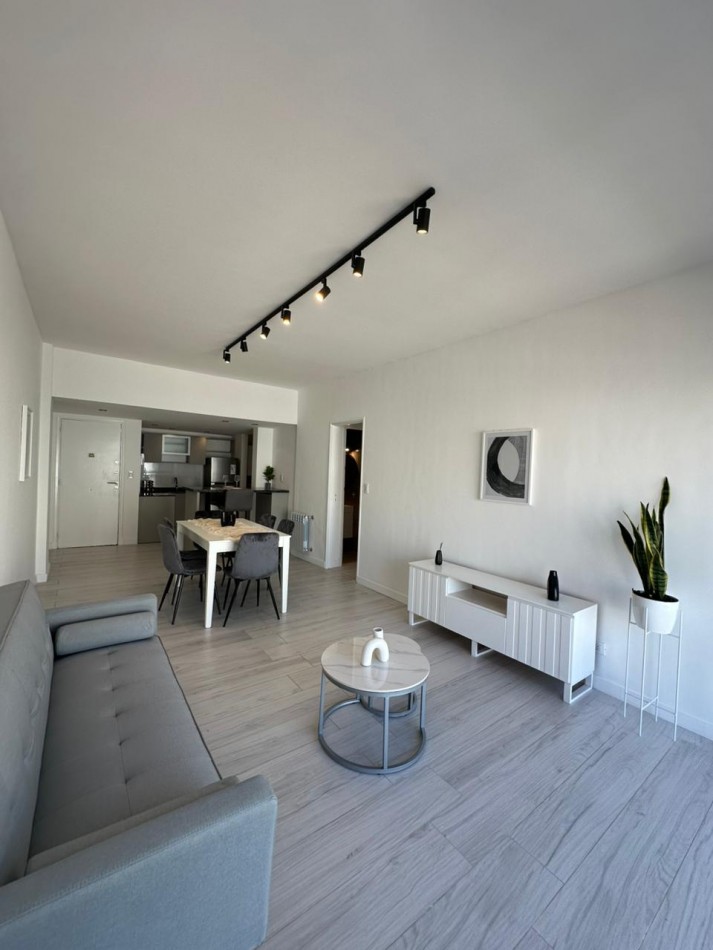 DEPARTAMENTO DE 4 AMB EXTERNO 