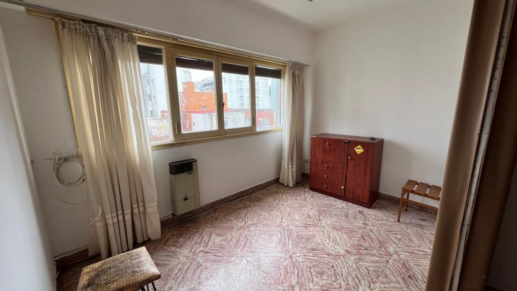 DEPARTAMENTO DE 1 AMB EXTERNO EN ALQUILER