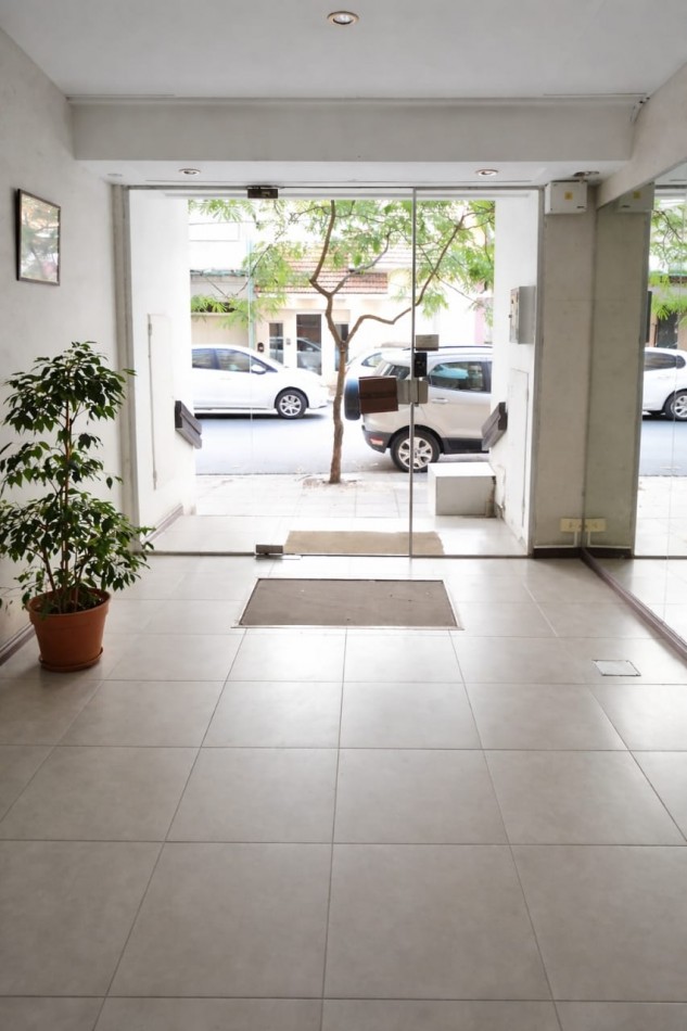 DEPARTAMENTO DE 3 AMB EXTERNO. BALCON 