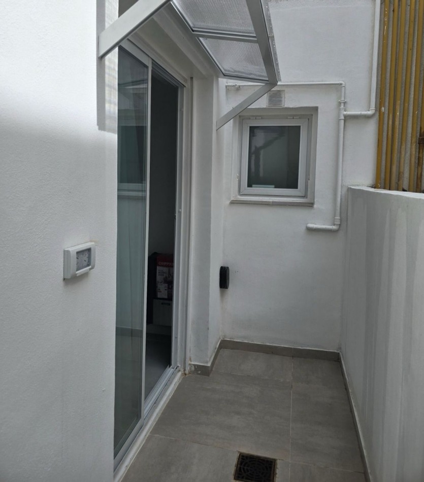 DEPARTAMENTO DE 1 AMB AMOBLADO Y RECICLADO