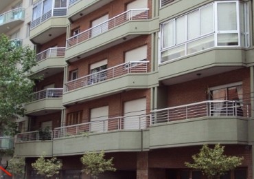 DEPARTAMENTO DE 1 AMB AMPLIO EN EXCELENTE EDIFICIO