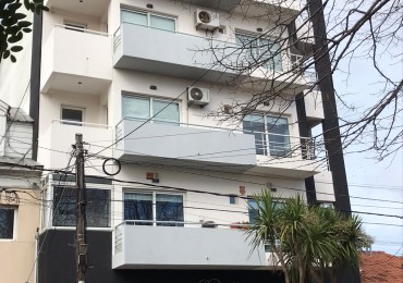 DEPARTAMENTO DE 3 AMB EXTERNO. BALCON Y COCHERA PRIVADA 