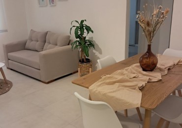 DEPARTAMENTO DE 2 AMB C/FRENTE 